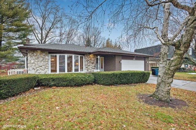 430 Ridgeview St, Downers Grove, IL 60516