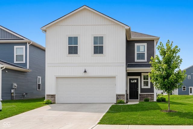 3807 Sterling Dr, Whitestown, IN 46075