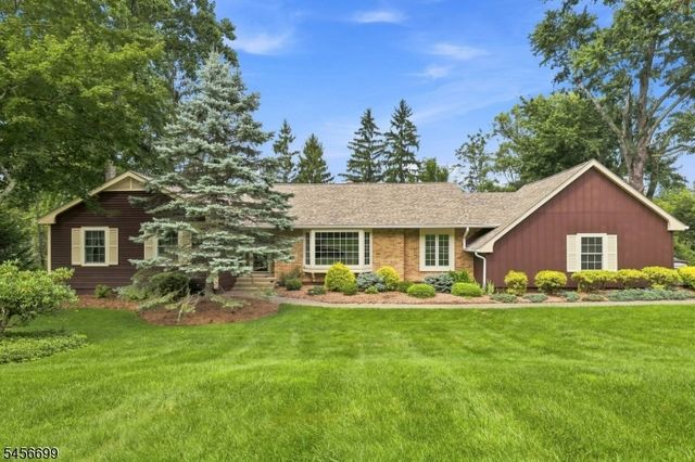 73 Bald Eagle Rd, Hackettstown, NJ 07840
