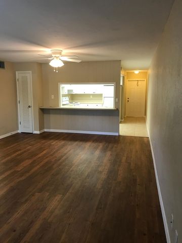 3805 S  School Ave #2, Sarasota, FL 34239
