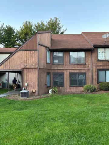 2609 Laurel Springs Ln #9, Reading, PA 19606