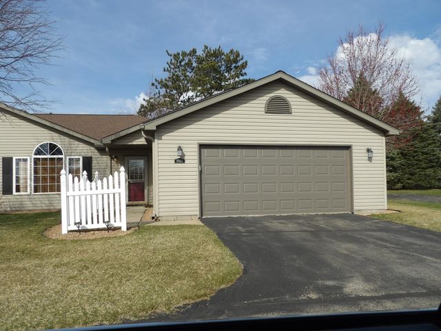 1708 Carriage Home Dr #33, Austin, MN 55912