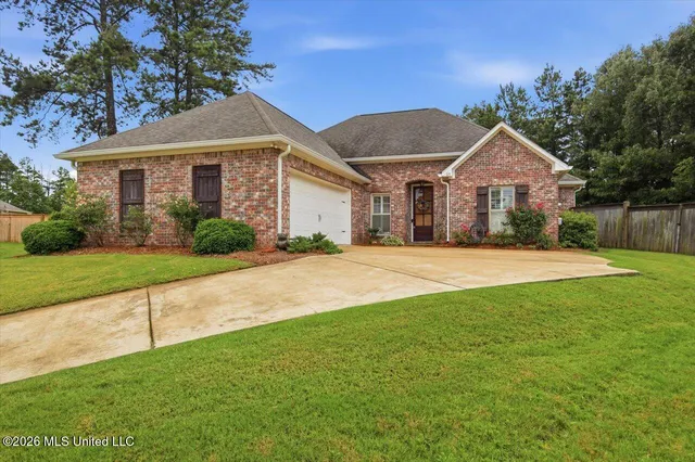 119 Hampton Pl, Madison, MS 39110