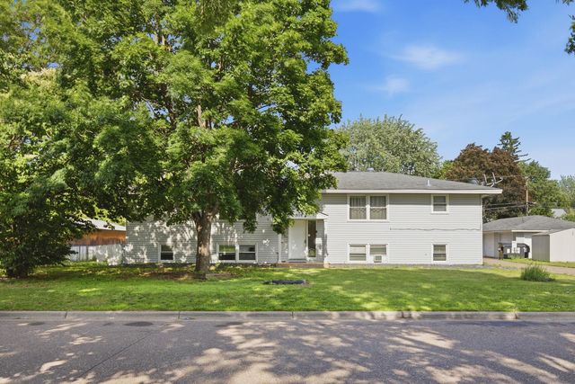 5116 Edgewood Ave  N, Minneapolis, MN 55428
