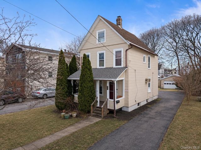 19 W Maple Avenue, Suffern, NY 10901