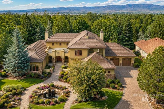1020 W  Shearwater Ln, Eagle, ID 83616