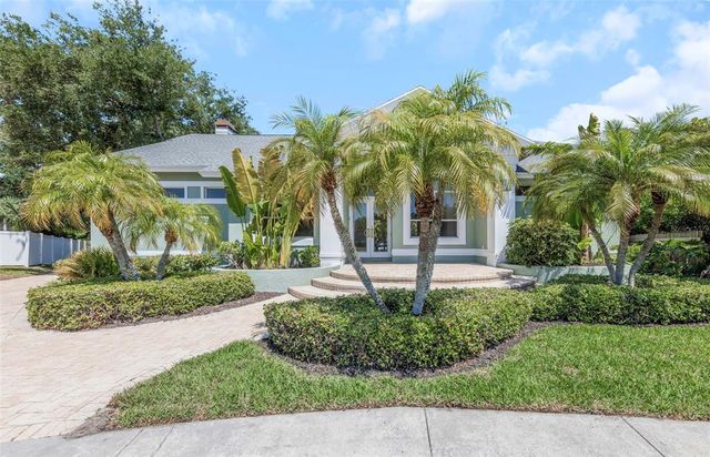 3029 Key Harbor Dr, Safety Harbor, FL 34695