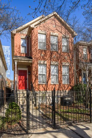 1149 N  Frontier Ave, Chicago, IL 60610
