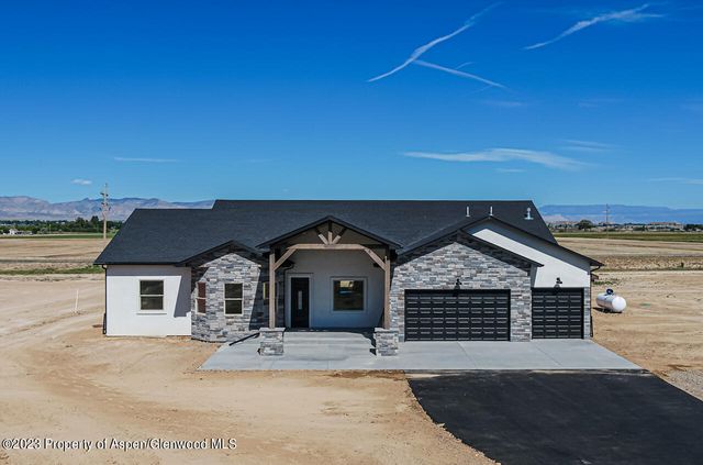 1478 Hereford Ct, Loma, CO 81524