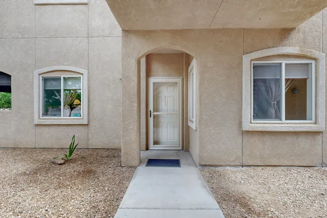 6800 Vista Del Norte Rd   NE #913, Albuquerque, NM 87113