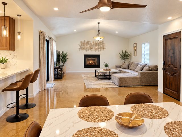 43550 Carmel Cir, Palm Desert, CA 92260