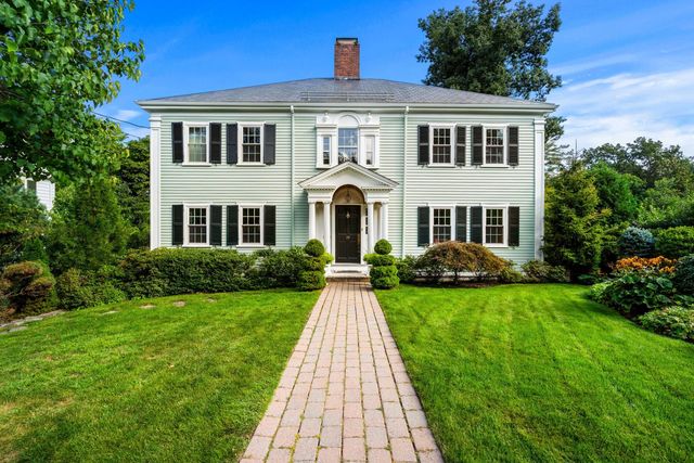 26 Prentiss Ln, Belmont, MA 02478
