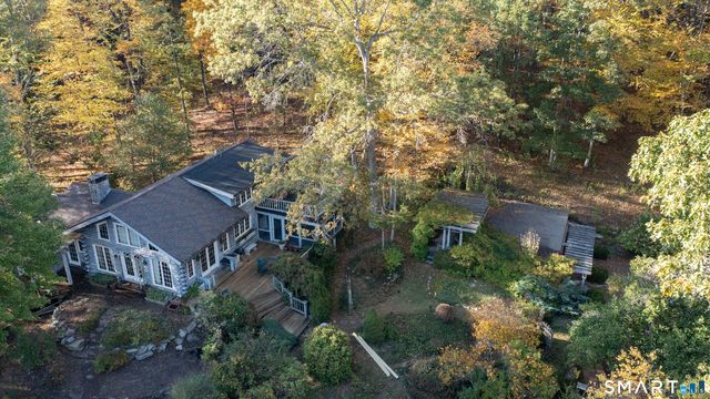 3 Morrissey Lane, Gaylordsville, CT 06755