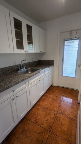 20400 NW 7th Ave #204, Miami Gardens, FL 33169