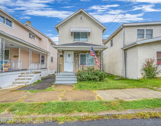 509 W  Grace St, Old Forge, PA 18518