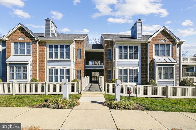 2702 Summerview Way #204, Annapolis, MD 21401