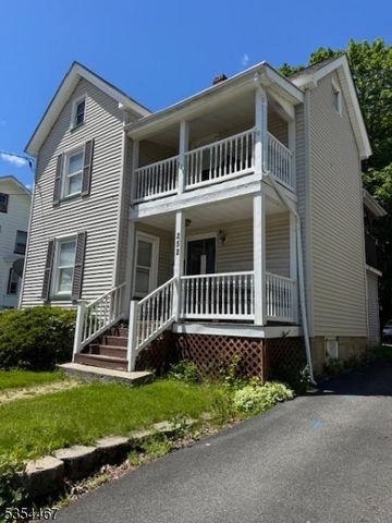 252 Spring St, Newton, NJ 07860