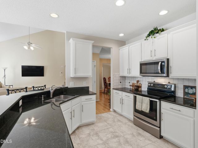 2309 Silver Lake Trl, Raleigh, NC 27606