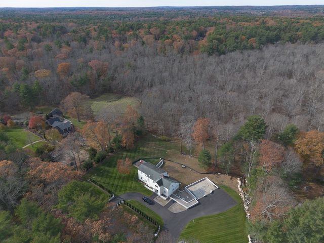 21 Spywood Rd, Sherborn, MA 01770