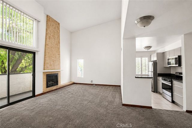5255 Bellingham Ave, Valley Village, CA 91607