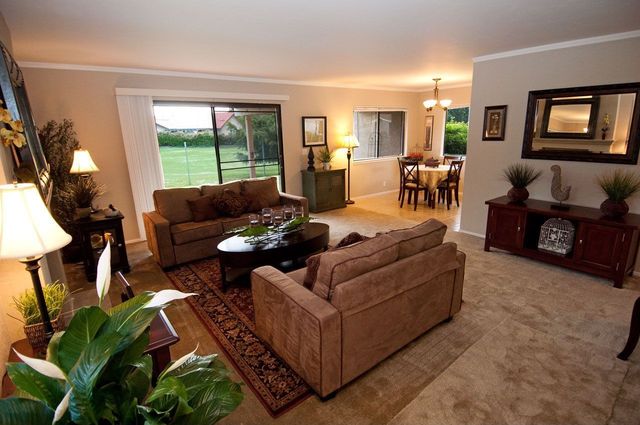 128 Flag Way, Paso Robles, CA 93446