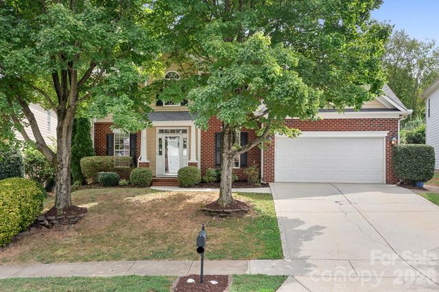 121 Middleton Pl, Mooresville, NC 28117
