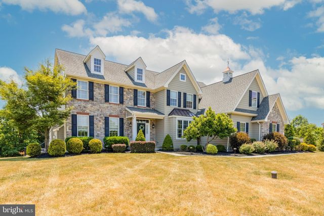 104 Wyndham Hill Dr, Kennett Square, PA 19348