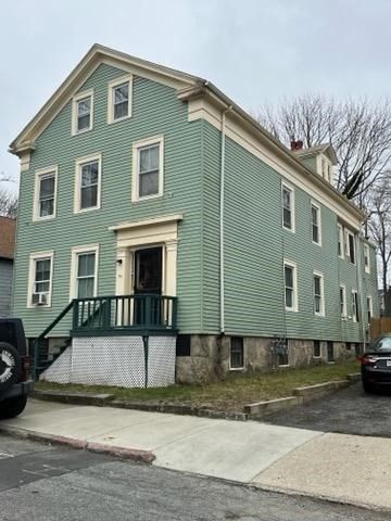 95 Chestnut St, New Bedford, MA 02740