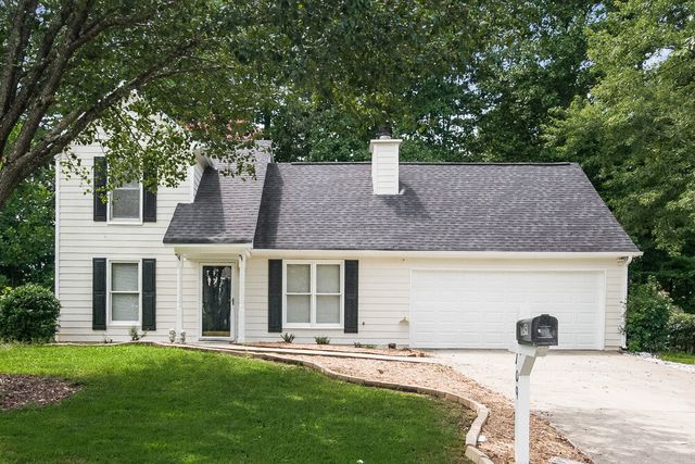 109 Aztec Way SE, Acworth, GA 30102