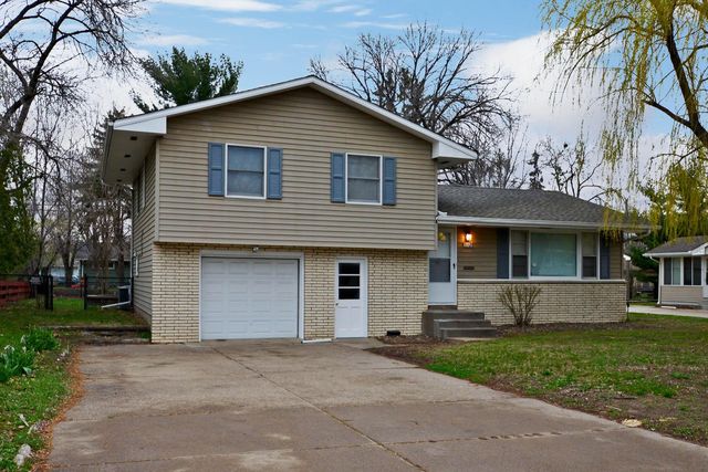 3312 62nd Ave N, Brooklyn Center, MN 55429