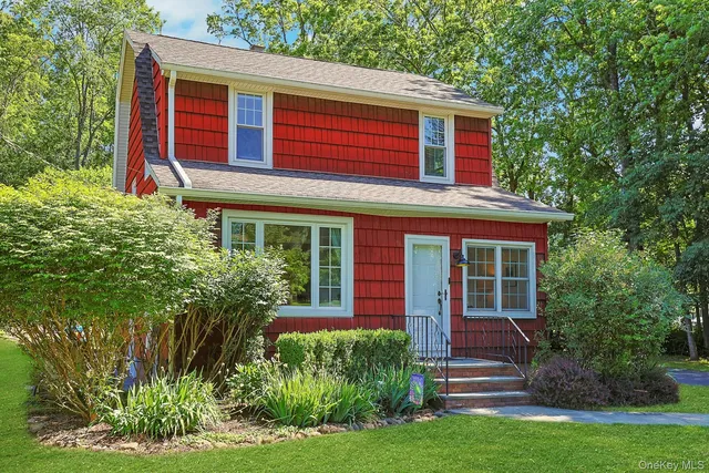253 Maple Road, Valley Cottage, NY 10989