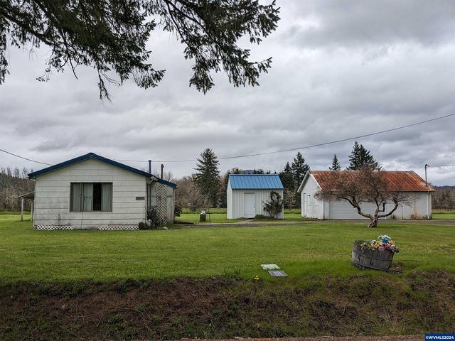 28505 Andy Riggs Rd, Grand Ronde, OR 97347