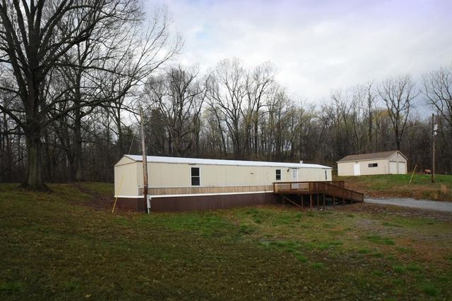 6458 State Route 138, Slaughters, KY 42456