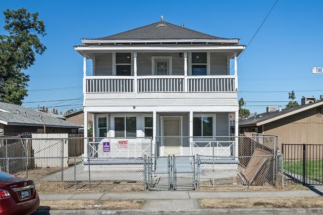 419 N  Thesta St, Fresno, CA 93701