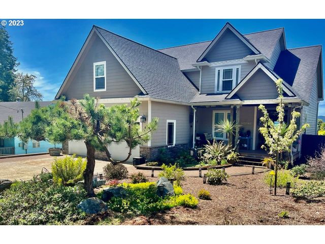 495 S  Henry St, Coquille, OR 97423