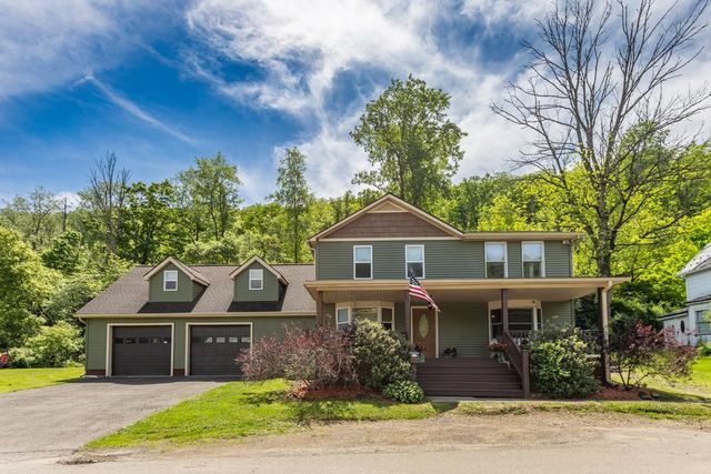 109 1st St, Galeton, PA 16922