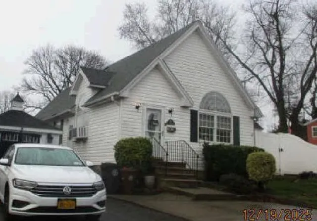 270 Great Kills Rd, Staten Island, NY 10308