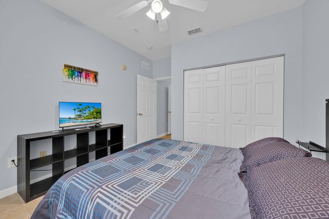 804 Terrace Ridge Cir, Davenport, FL 33837