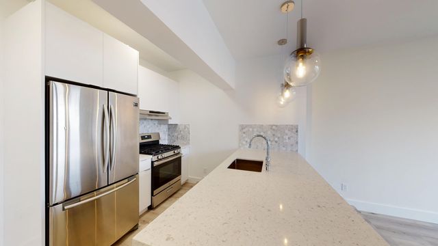 1472 Filbert St #107, San Francisco, CA 94109
