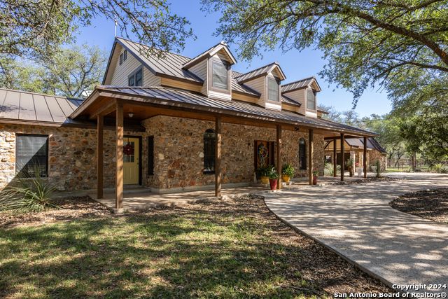205 COUNTY ROAD 253, Mico, TX 78056