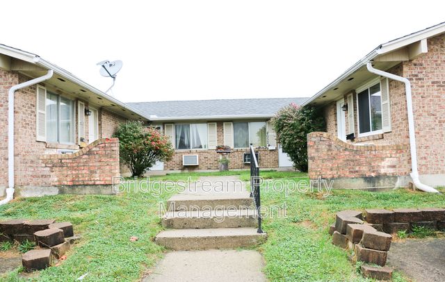 4650 Wayne Meadows Cir, Huber Heights, OH 45424