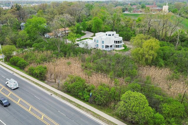 County Line Rd, Highland Park, IL 60035