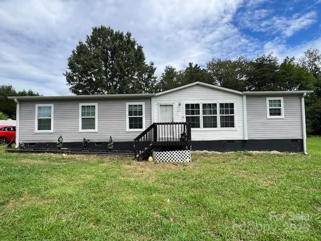 3320 Hunawill St, Claremont, NC 28610
