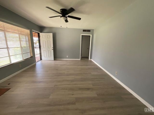 3914 Apache Ave, Bakersfield, CA 93309