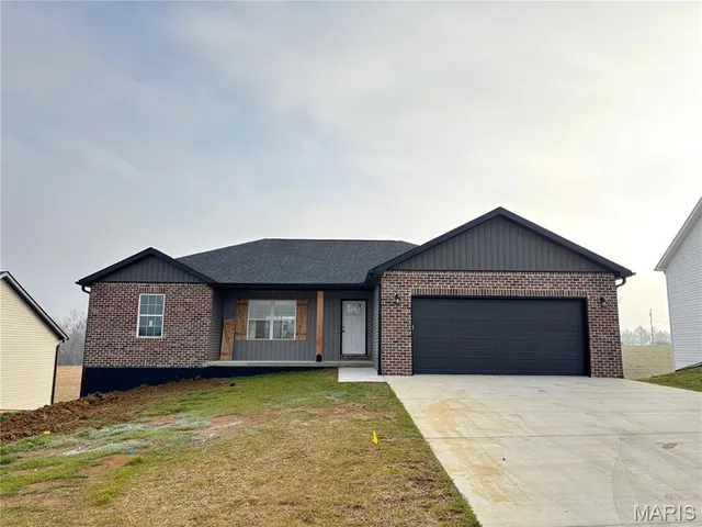268 Byrd Ct, Jackson, MO 63755