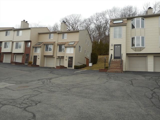 1046 Salem St #1046, Malden, MA 02148