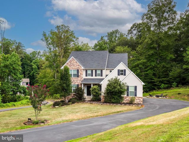 1718 Bethel Rd, Garnet Valley, PA 19060
