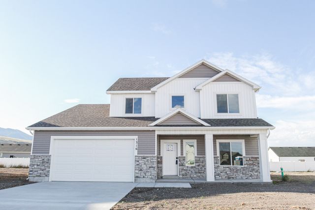 Magnolia- Unfinished Basement Plan in Hailey Creek, Rigby, ID 83442