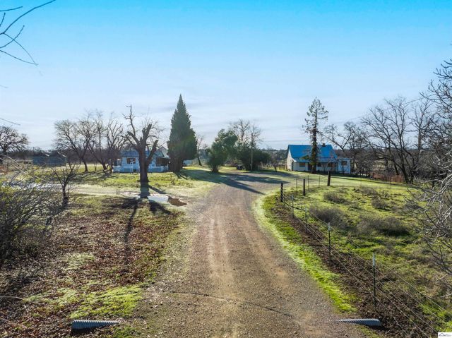 19535 Red Bank Rd, Red Bluff, CA 96080