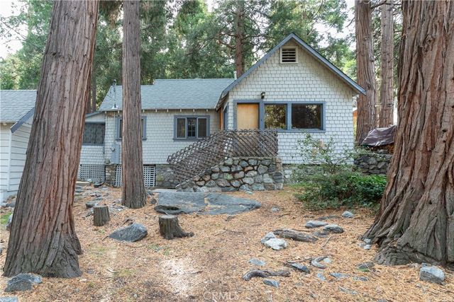 40977 Pine Dr, Forest Falls, CA 92339